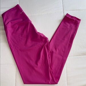 NVGTN Signature 2.0 Leggings SMALL